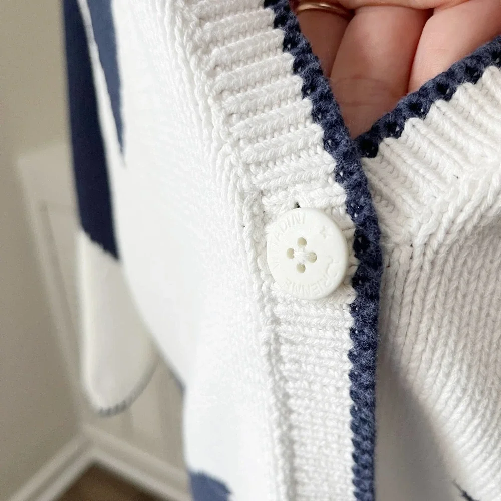 **SOLD**. Adrienne Vittadini Navy and White Star Sweater - Picture 5 of 7